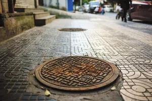 城市人文關(guān)懷，從保護(hù)腳下安全開(kāi)始-智慧井蓋的應(yīng)用