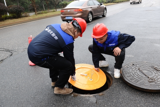 智能井蓋監(jiān)測(cè)是守護(hù)安全的新防線！