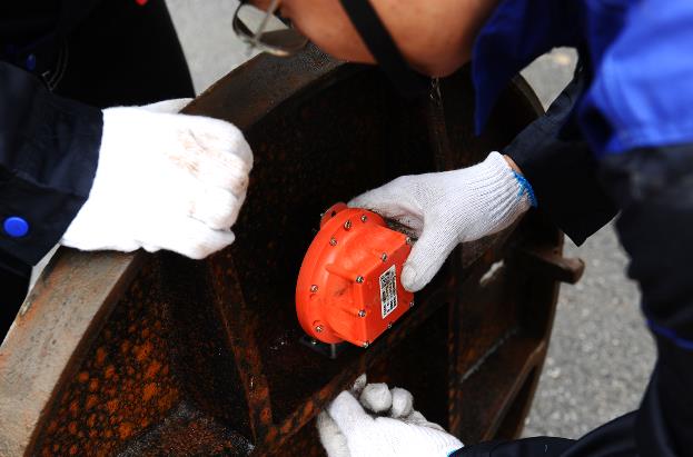 井蓋監(jiān)控器，智能管理，實(shí)時(shí)報(bào)警